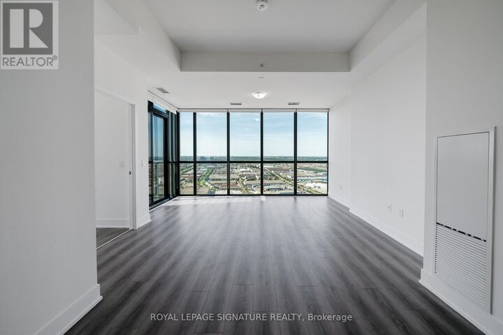 Property Photo:  2916 Highway 7 Road 3707  ON L4K 0K6 
