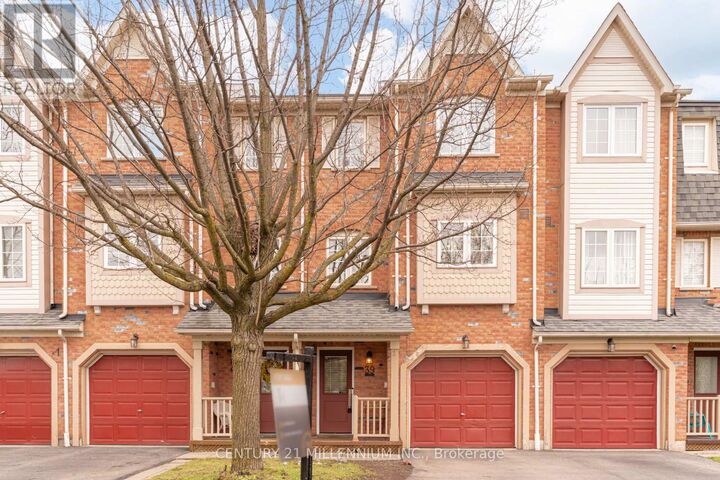 Property Photo:  7190 Atwood Lane 39  ON L5N 7Y6 