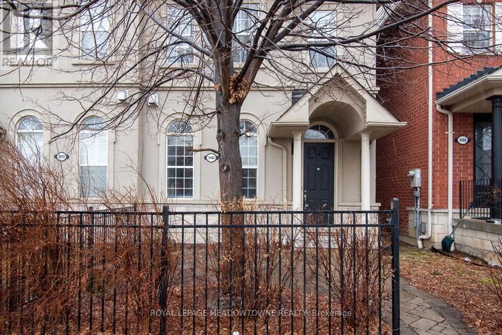 Property Photo:  3486 Eglinton Avenue  ON L5M 7P4 