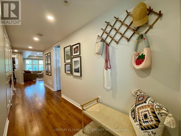 Property Photo:  2083 Bur Oak Avenue  ON L6E 0C6 