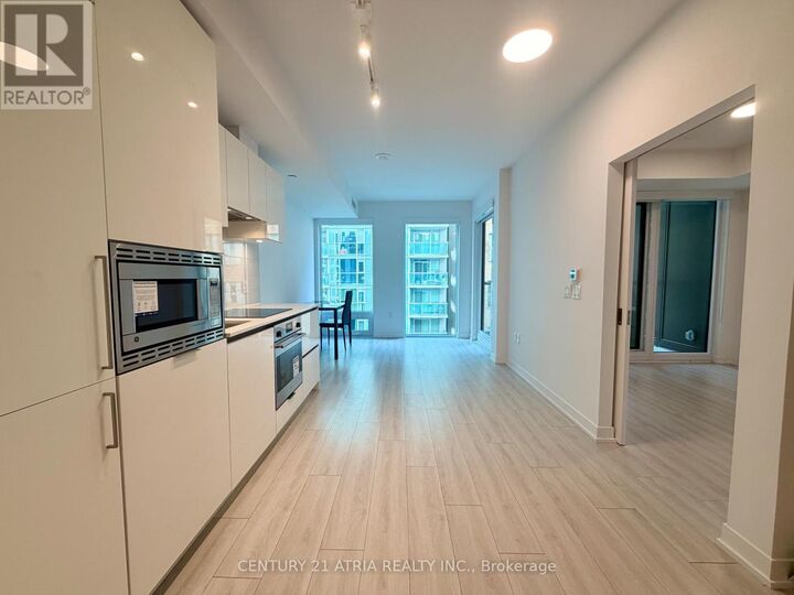 Property Photo:  121 St Patrick Street 421  ON M5T 0B8 