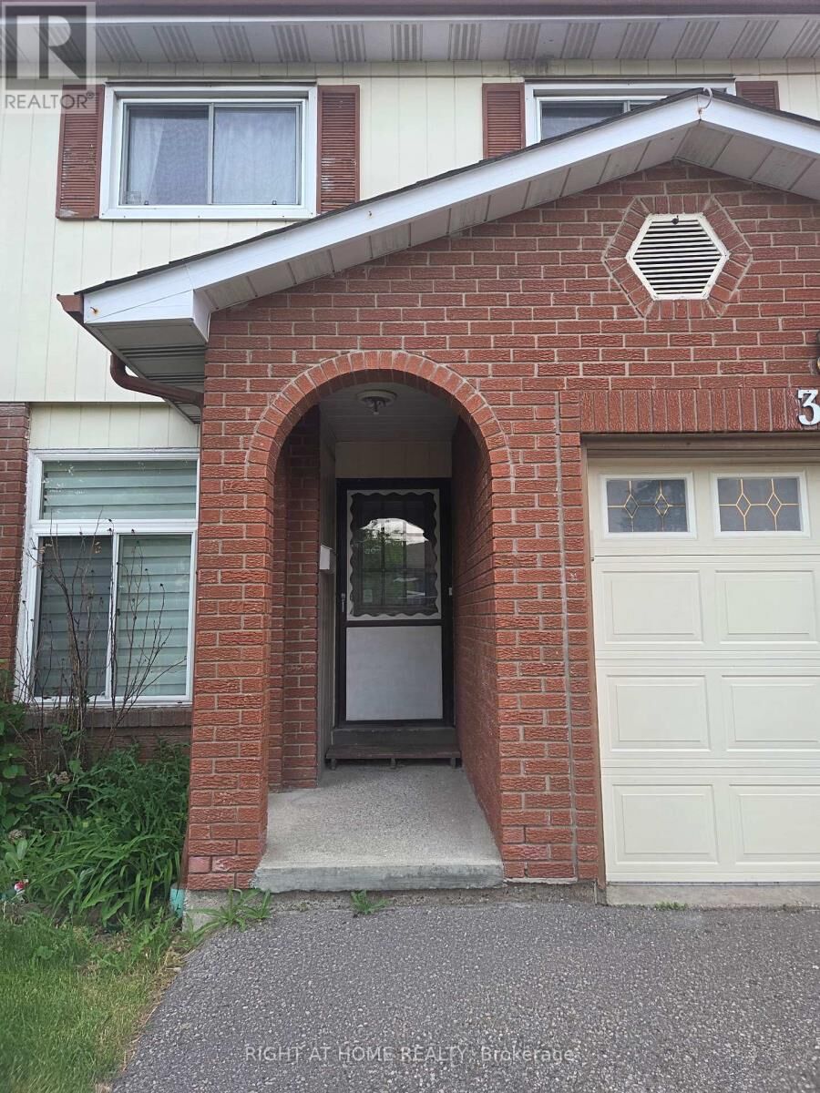 Photo de la propriété: 39 Hockley Path ON L6V 3R2