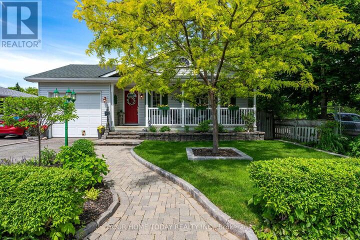 Property Photo:  16 Normandy Boulevard  ON L7G 1W1 