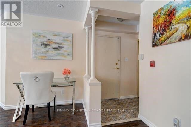 Property Photo:  18 Clark Avenue West 154  ON L4J 8H1 