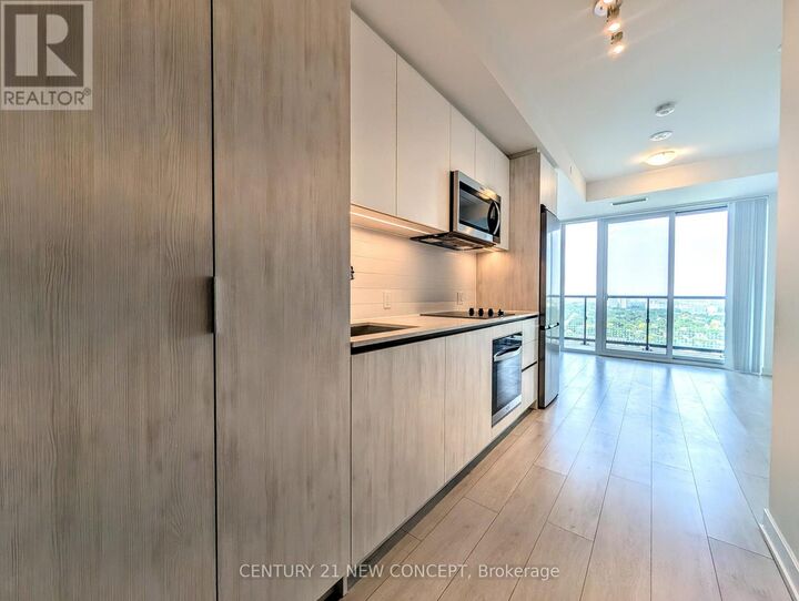 Property Photo: 5858 Yonge Street 3326 ON M2M 0C6