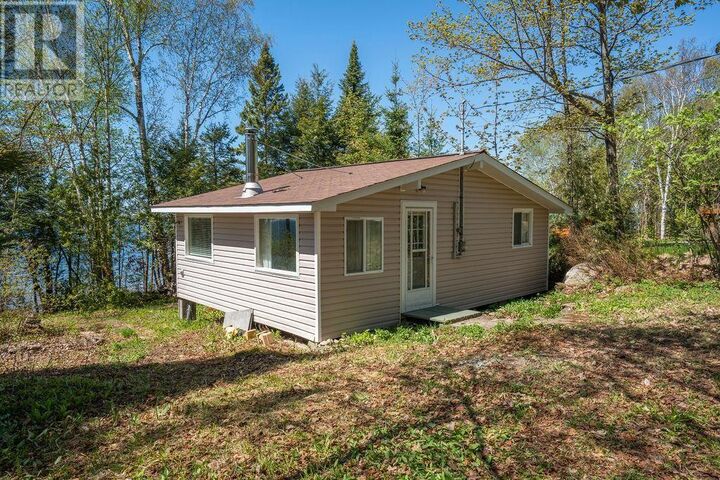 552 Kelly Creek Rd — photo 1