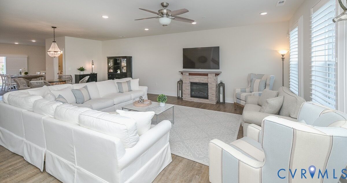 Property Photo: 4307 Broad Hill Drive B VA 23233