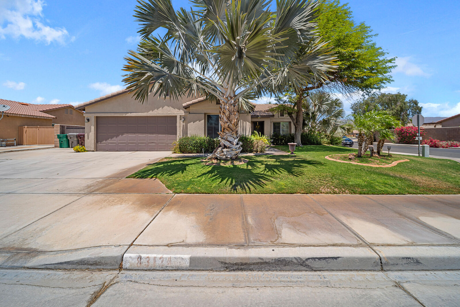 Property Photo: 83124 Blue Mountain Court CA 92201