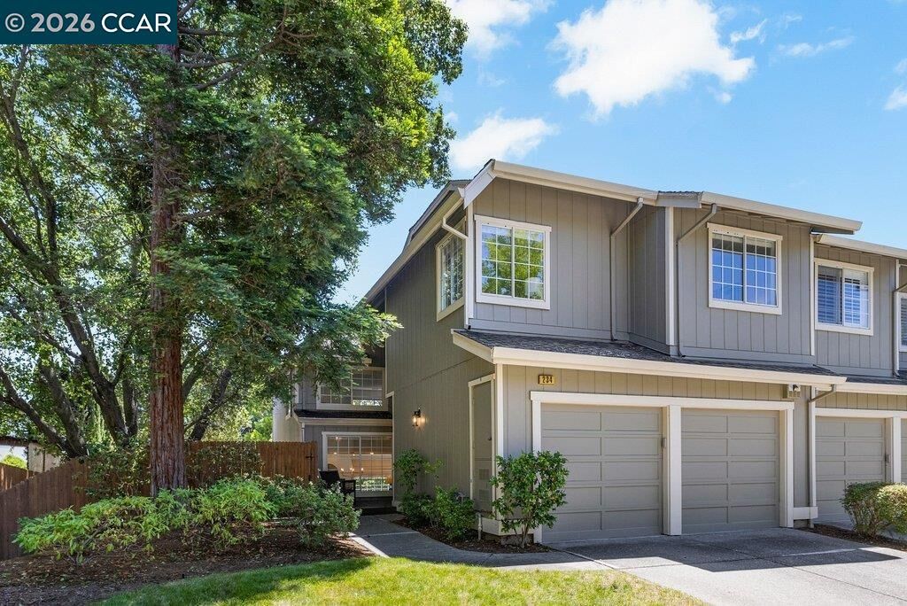 Property Photo:  234 Hillcrest Ln  CA 94523 