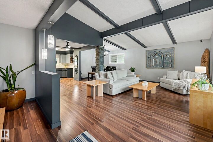 Property Photo: 12115 40 Avenue NW AB T6J 0S4