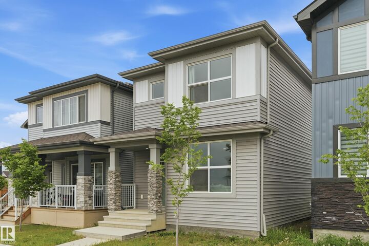 Property Photo:  54 Sienna Boulevard  AB T8L 0W3 