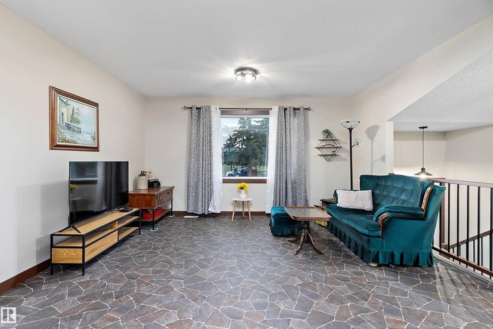 Property Photo: 5210 55 Avenue AB T9A 2P3