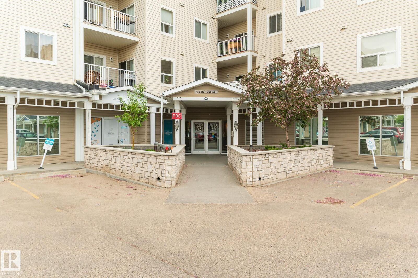 Property Photo:  4310 33 Street 418  AB T7Z 0A8 