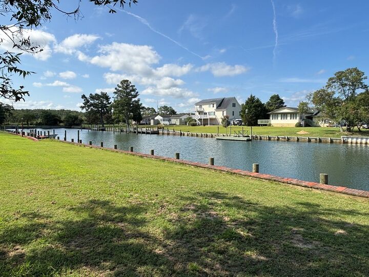 Property Photo:  20338 Canvasback Ln  VA 23417 