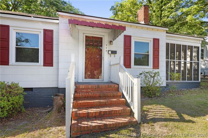 Property Photo: 948 McKimmon Road NC 28303