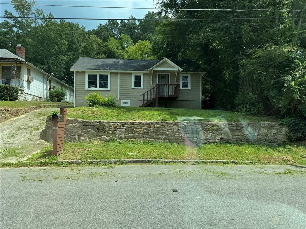 Property Photo: 365 New Jersey Avenue NW GA 30314