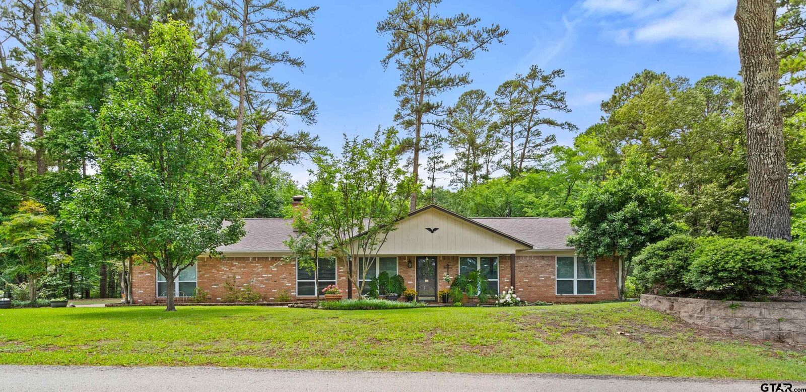 Property Photo:  1628 Leisure Ln.  TX 75771 