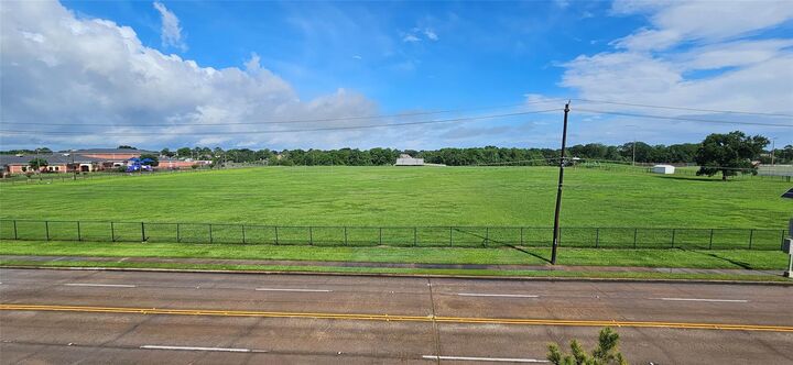 Property Photo:  2903 Falcon Pass Drive  TX 77062 