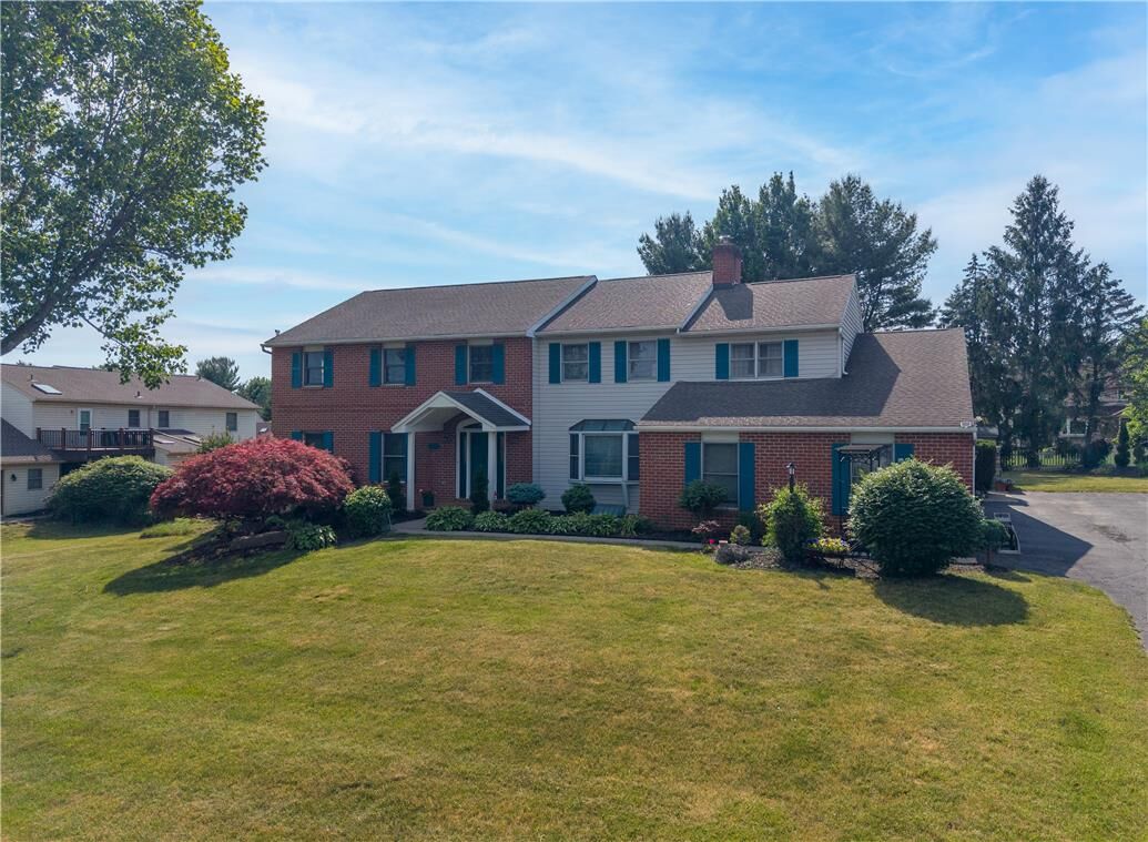Property Photo:  4475 Beechwood Lane  PA 18103 