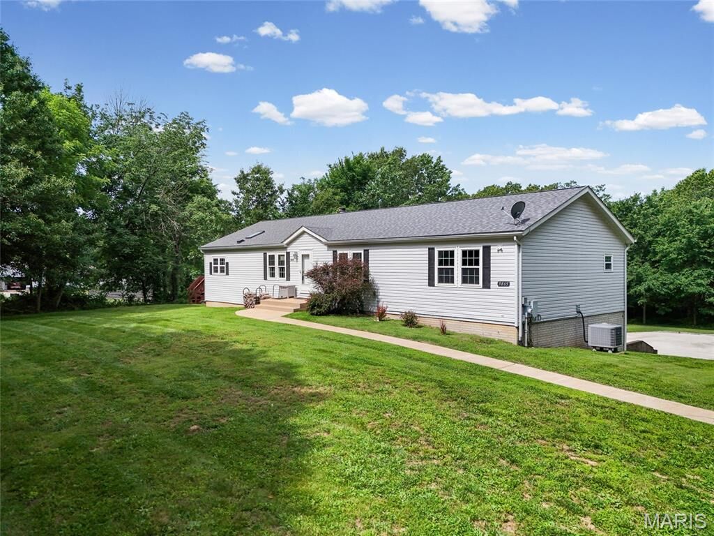 Property Photo: 9865 Zion Lutheran Church Road MO 63050