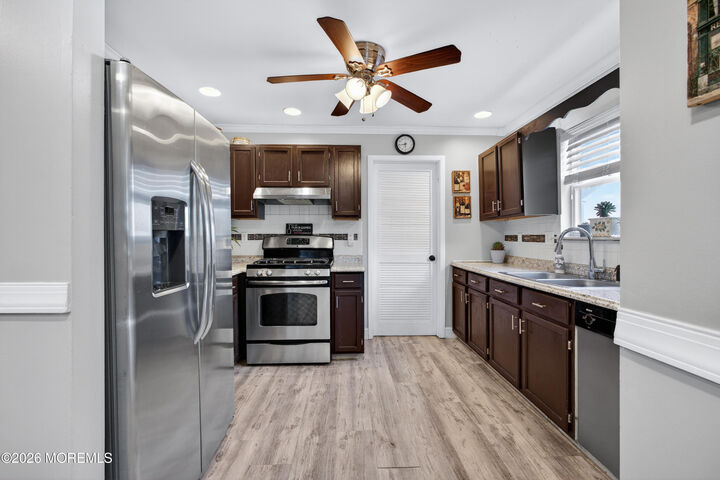 Property Photo:  6 Red Maple Drive  NJ 08724 