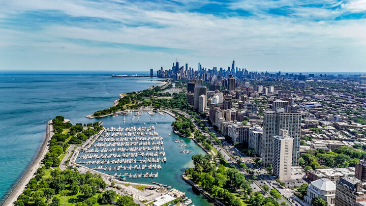 Property Photo:  3600 N Lake Shore Drive 2701  IL 60613 