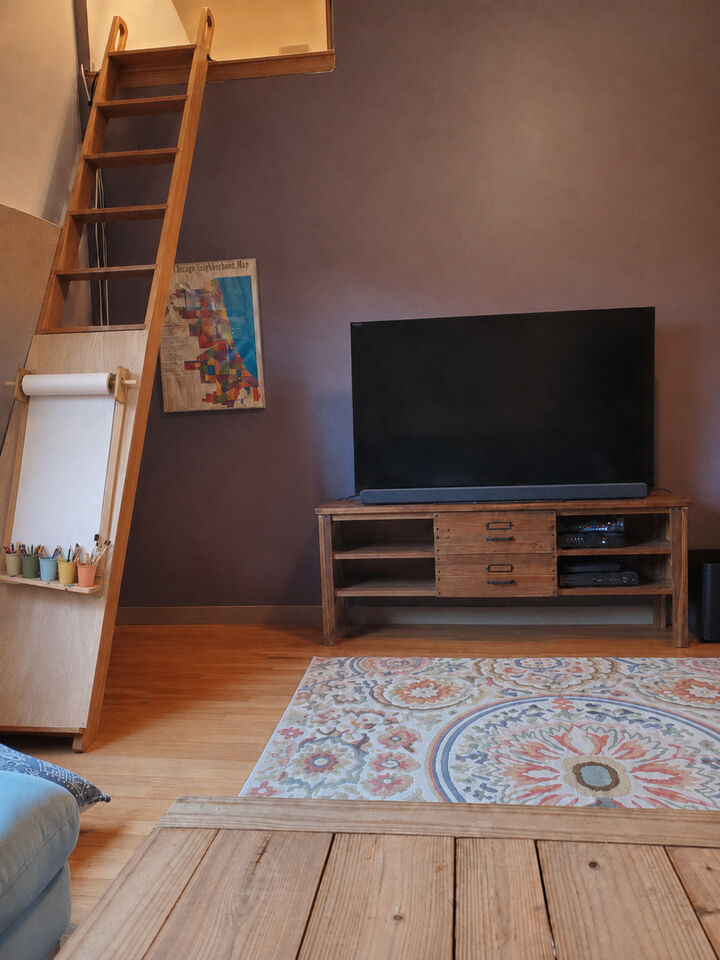 Property Photo:  540 Hinman Avenue 7  IL 60202 