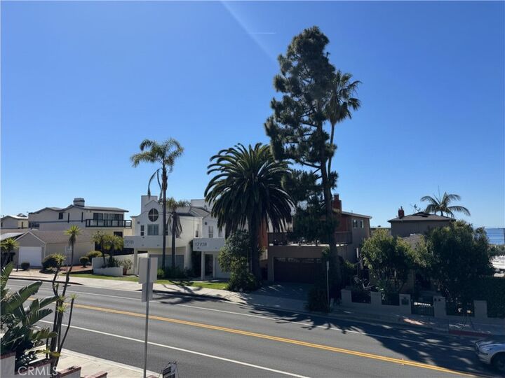 Property Photo:  1734 Prospect Ave B  CA 90254 