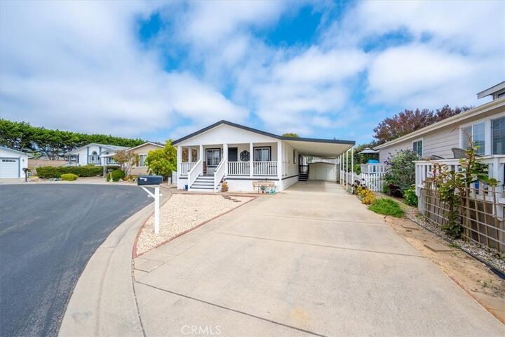 Property Photo:  765 Mesa View Drive 216  CA 93420 
