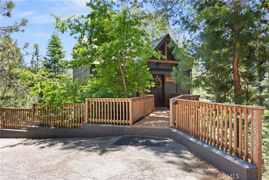 Property Photo: 26561 Thunderbird CA 92352