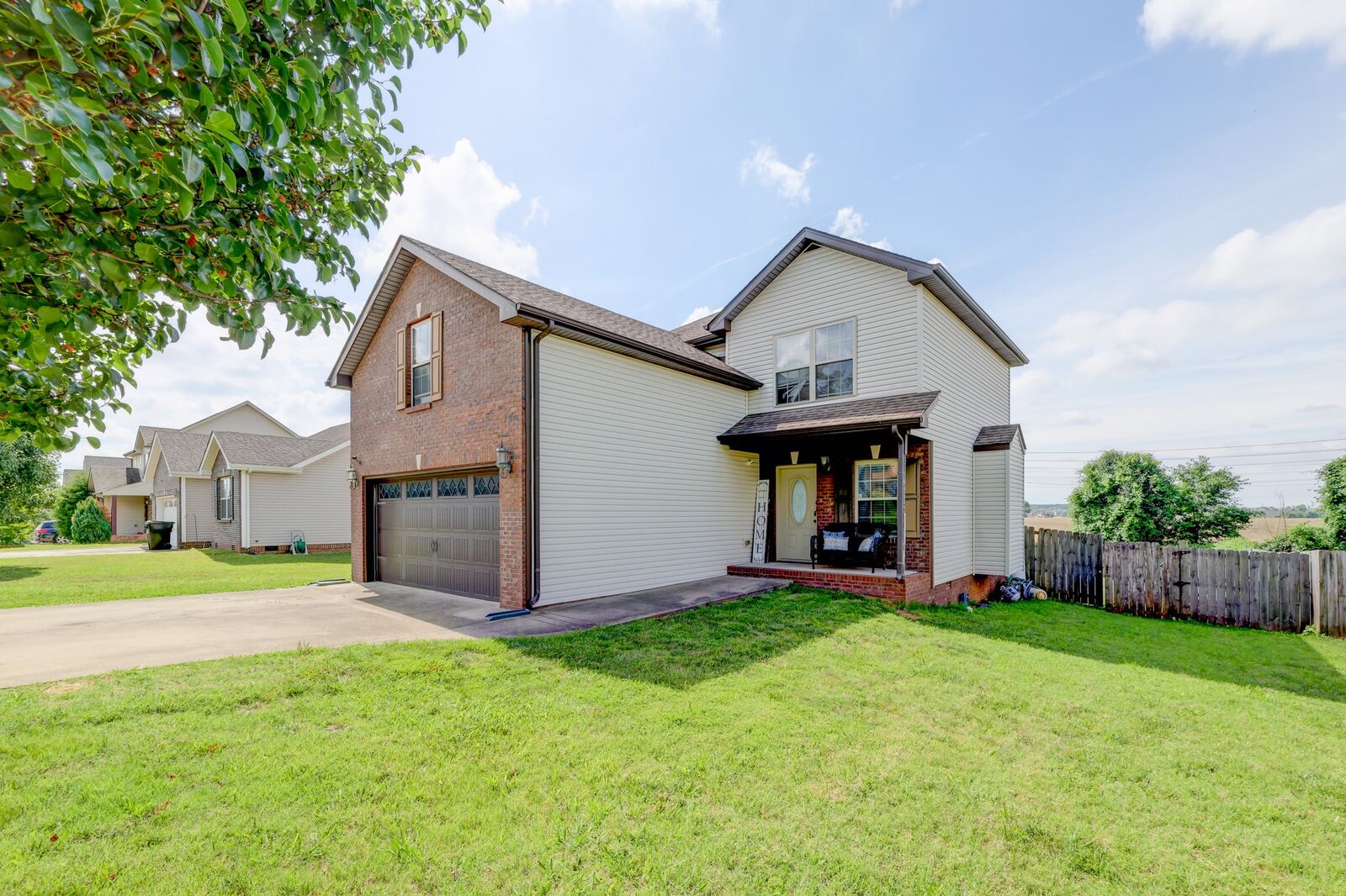 Property Photo:  2468 Andersonville Dr  TN 37042 