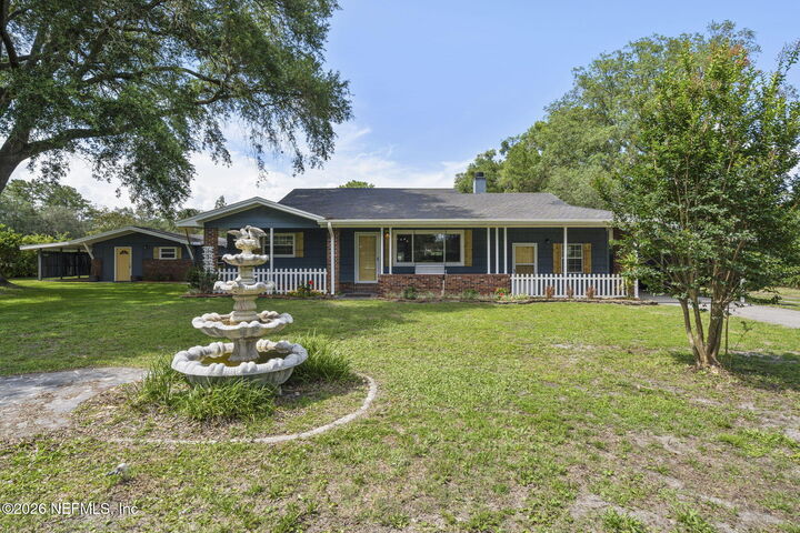 Property Photo: 8560 Feldman Road FL 32244
