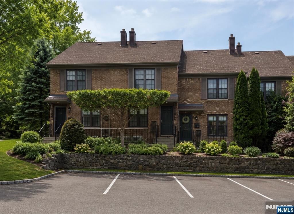 Property Photo:  181 Long Hill Road P2  NJ 07424 