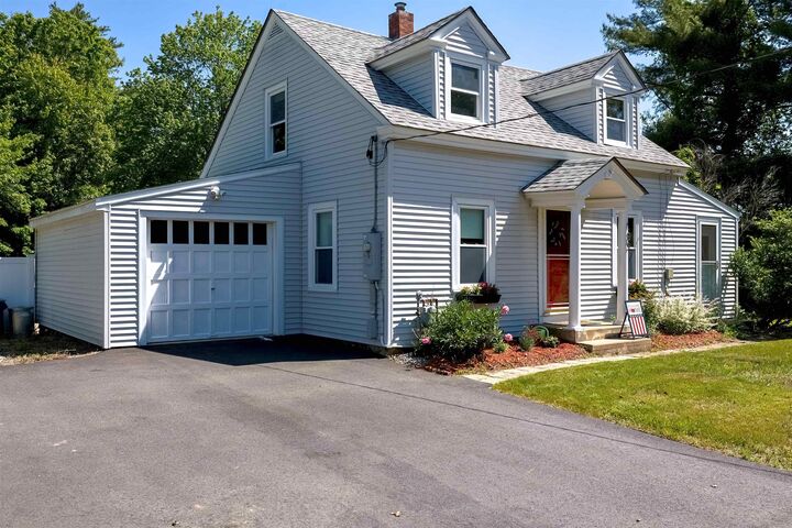 Property Photo: 109 Baboosic Lake Road NH 03054
