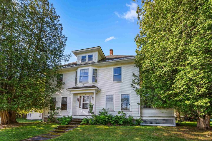 Property Photo:  102 Bank Street  NH 03766 