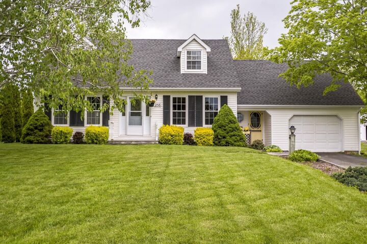 Property Photo: 258 Falmouth Dyke Road NS B0P 1L0