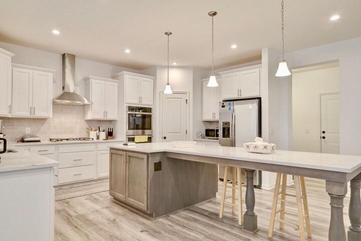 Property Photo:  171 Maple Terrace  MN 55387 