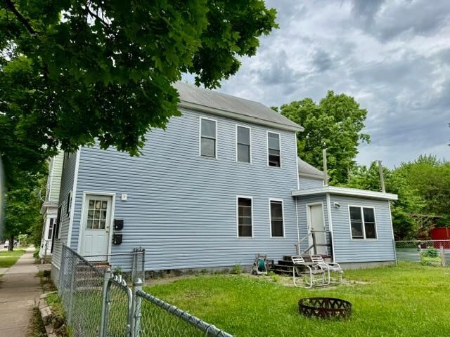 Property Photo:  627 Palace Avenue  MN 55102 