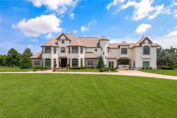 Property Photo: 11220 Talamore Boulevard AR 72712