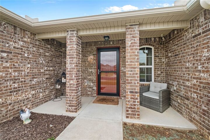Property Photo:  2501 Maplewood Avenue  AR 72745 