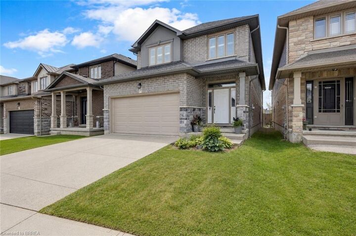 Property Photo: 28 Banks Street ON N3T 0H7