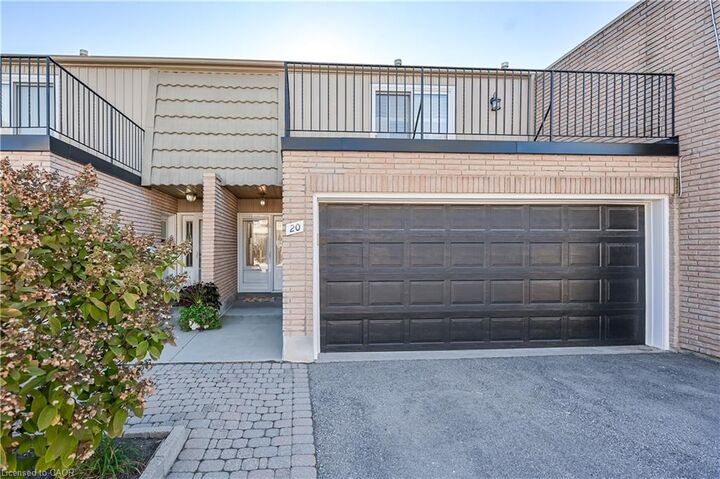 Property Photo:  1011 White Oak Drive 20  ON L7T 2L3 