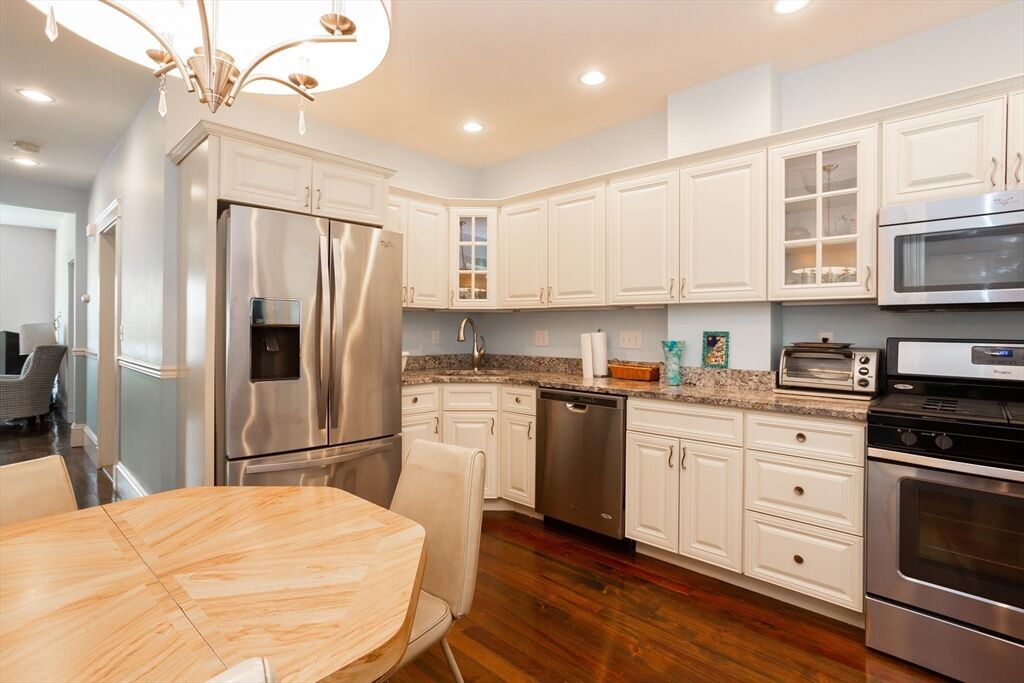Property Photo:  152 L St 1  MA 02127 
