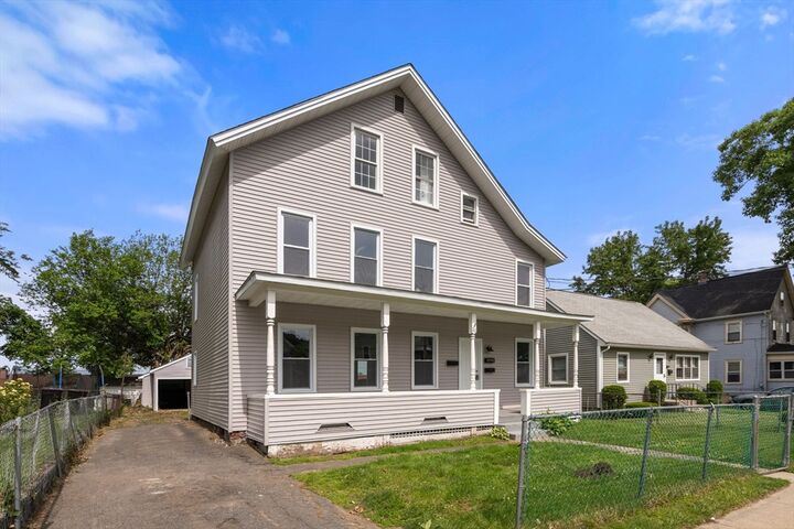 Property Photo:  26 Vernon St  MA 01040 