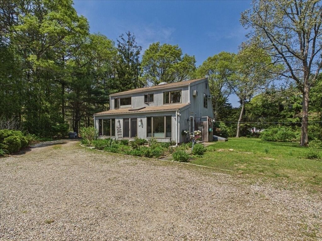 Property Photo:  621 Locustfield Rd  MA 02536 