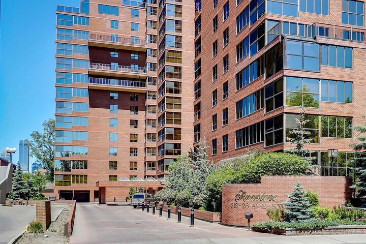 Property Photo:  318 26 Avenue SW 507  AB T2S 2T9 