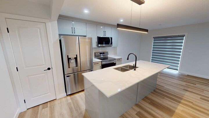 Property Photo:  7822 91 Street  AB T8X 0W3 