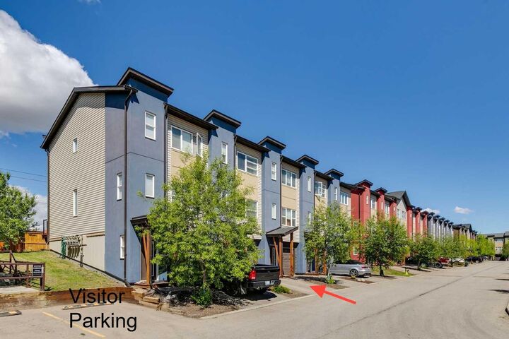 Property Photo: 2461 Baysprings Link SW 804 AB T4B 4C6