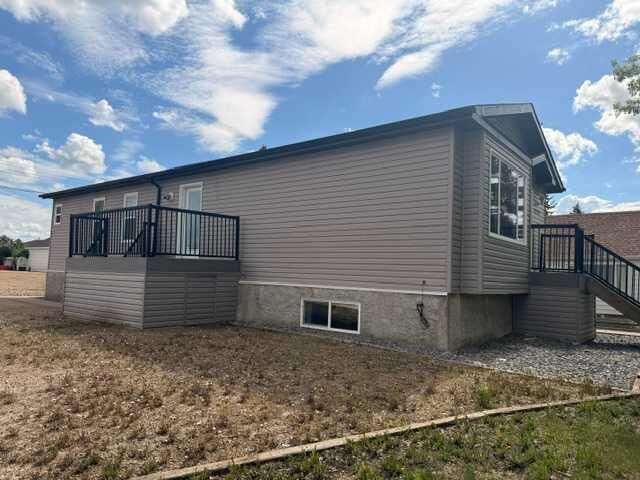 Property Photo:  5019 49 Street  AB T0B 1V0 