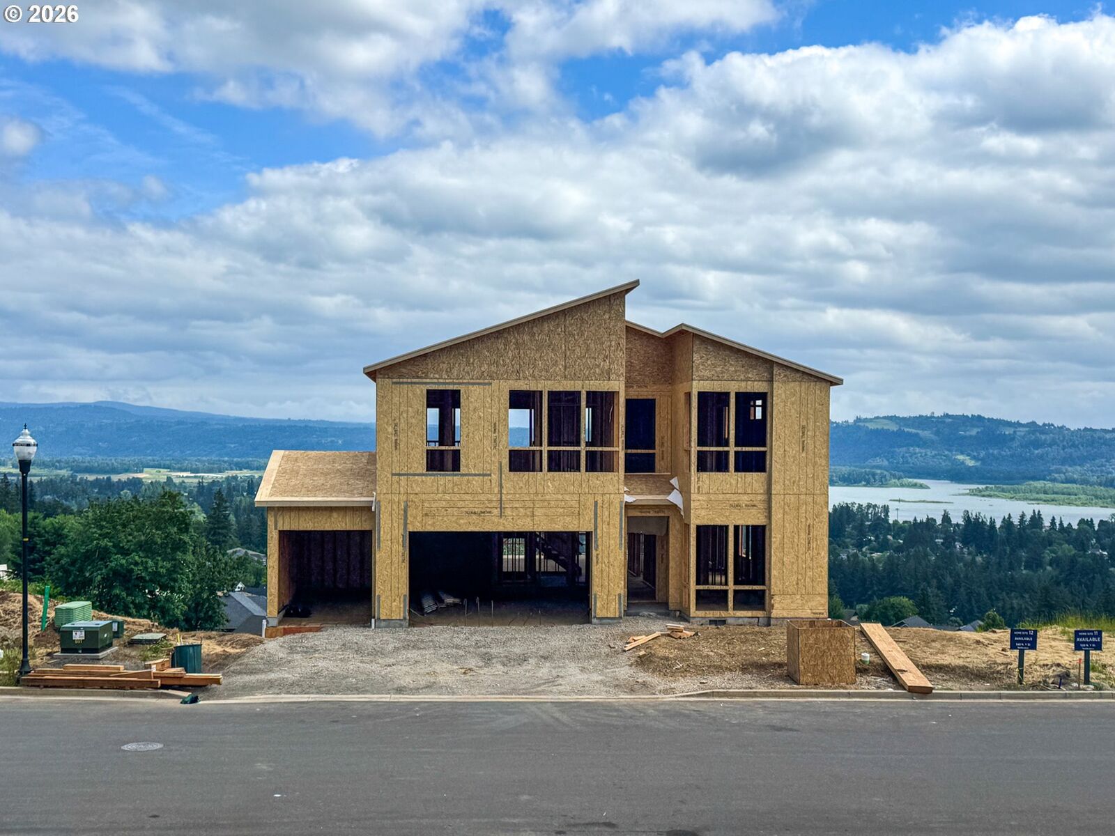 Property Photo:  540 N Y St  WA 98671 